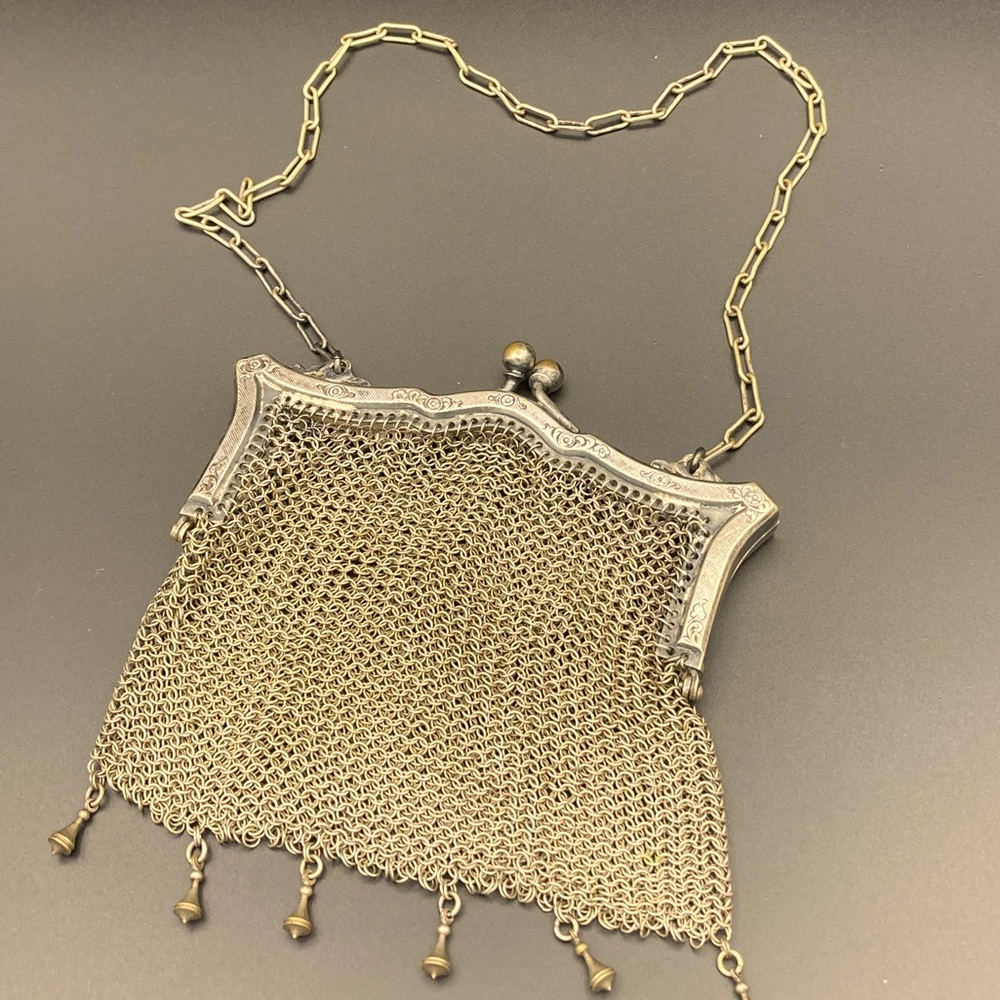 Art Deco German Silver Mesh Purse - Circa  1900’s